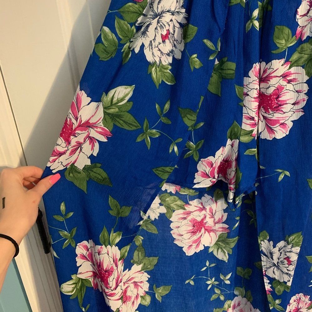 Floral High-Low Romper - Picture 2 of 2